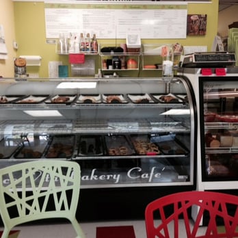 Dolce Vita Bakery Cafe - Pastry Counter - Cafes Near Me - Gainesville, Florida