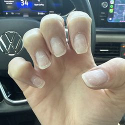 Deluxe Nails