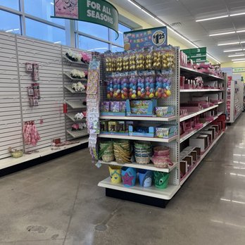 Dollar Tree - Interior - Discount Store Near Me - Louisville, Kentucky Dollar Tree - Interior - Discount Store Near Me - Louisville, Kentucky