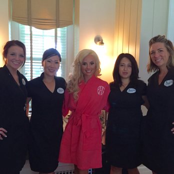 Bride's Side Beauty - With the beauty squad ! Thank you ladies you are amazing ! - Makeup Artists Near Me - Ridgeland, South Carolina Bride's Side Beauty - With the beauty squad ! Thank you ladies you are amazing ! - Makeup Artists Near Me - Ridgeland, South Carolina