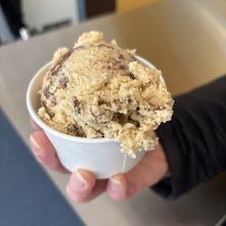 Big Feeling - Miso butterscotch brownie