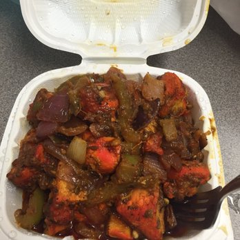 Chaat Kafe - Tava Chicken with bell peppers and onions - Indian Near Me - Sacramento, California Chaat Kafe - Tava Chicken with bell peppers and onions - Indian Near Me - Sacramento, California
