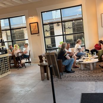 Somm Wine Bar - Seating area - Wine Bars Near Me - Summerville, South Carolina Somm Wine Bar - Seating area - Wine Bars Near Me - Summerville, South Carolina