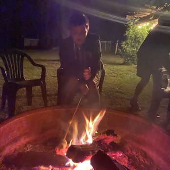 Inn At The Ridge - S'mores kit was left out for my boys at night:) nice treat! - Bed & Breakfast Near Me - Wallkill, New York Inn At The Ridge - S'mores kit was left out for my boys at night:) nice treat! - Bed & Breakfast Near Me - Wallkill, New York