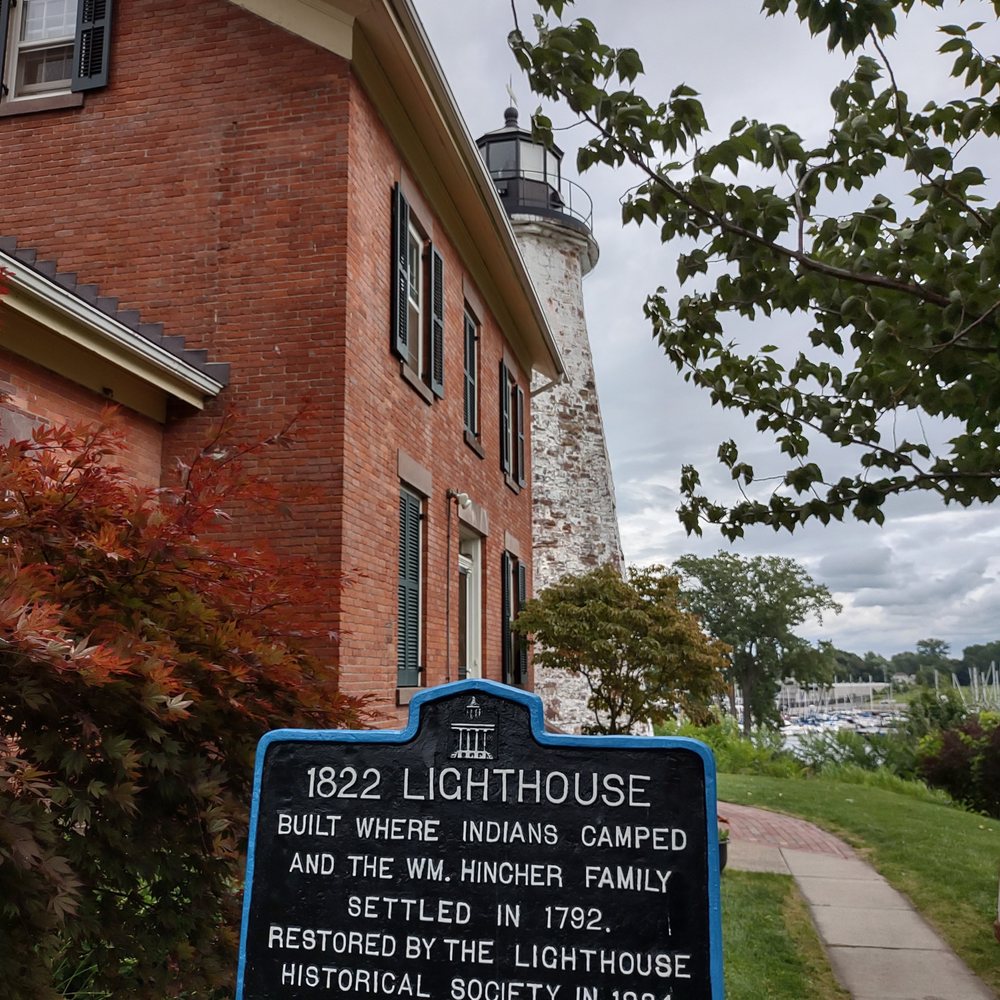 Charlotte Genesee Lighthouse - The lighthouse tower and building. - Museums Near Me - Rochester, New York
