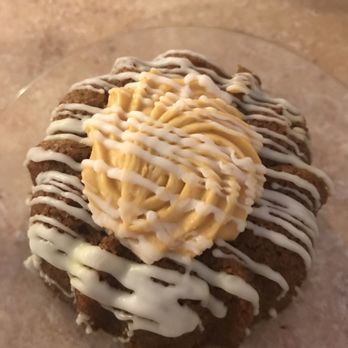 Eat It Up - Pumpkin bundt cake - Southern Near Me - Hennessey, Oklahoma Eat It Up - Pumpkin bundt cake - Southern Near Me - Hennessey, Oklahoma