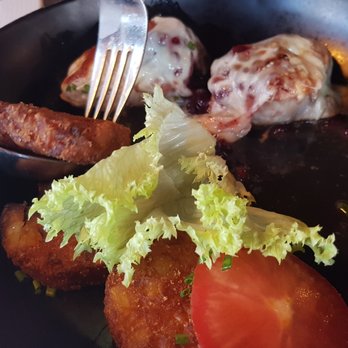 Restaurant & Cafe Kuchl - Schweizer Leckerli 14,80€ - Food Near Me - Bodenmais, BY Restaurant & Cafe Kuchl - Schweizer Leckerli 14,80€ - Food Near Me - Bodenmais, BY