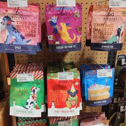 REI - Doggie Snacks