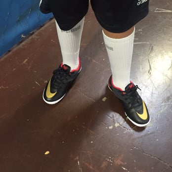 LA Galaxy Soccer Center - The kid is ready for class - Summer Camps Near Me - Torrance, California