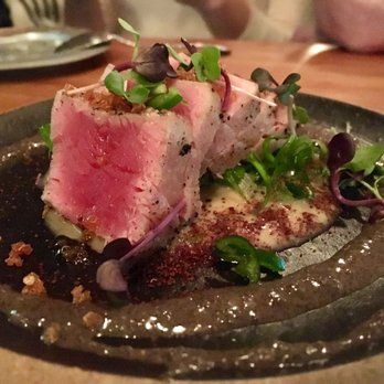 Thursday Kitchen - Tuna tataki w/ hummus coulis, sesame vinaigrette, crunch quinoa, Serrano pepper, sumac - Korean Near Me - New York, New York Thursday Kitchen - Tuna tataki w/ hummus coulis, sesame vinaigrette, crunch quinoa, Serrano pepper, sumac - Korean Near Me - New York, New York