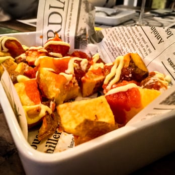 Mika Milan - Patatas Bravas. - Cocktail Bars Near Me - Barcelona, B