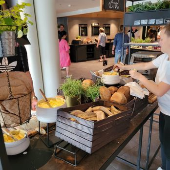 Scandic Nidelven - breakfast buffet - Hotels Near Me - Trondheim, 16