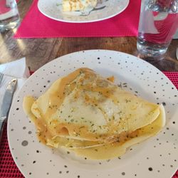 Papa Pixels Crepe Shop - Hamburger Crepe