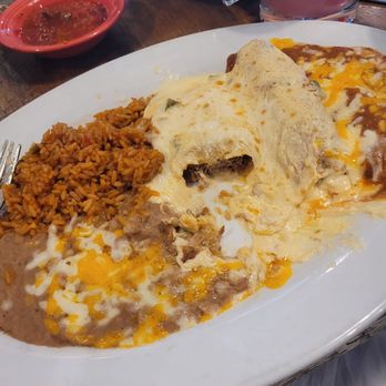 Salsa Leedos Mexican Grill - Cheese enchilada with red sauce, sweet pork enchilada and chile relleno with creamy queso, beans and rice - Mexican Near Me - Riverton, Utah Salsa Leedos Mexican Grill - Cheese enchilada with red sauce, sweet pork enchilada and chile relleno with creamy queso, beans and rice - Mexican Near Me - Riverton, Utah