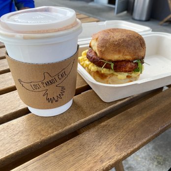 Lost Parrot Cafe - Breakfast Sandwich Dirty The Dusty Dena Latte - Breakfast & Brunch Near Me - South Pasadena, California