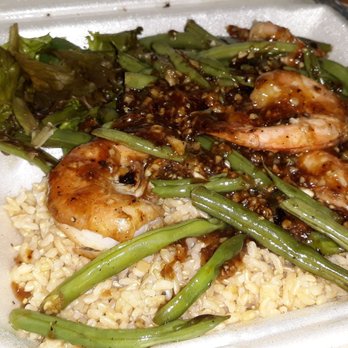 Iron Grill Hawaii - Shrimp,  green beans,  brown rice,  garlic sauce - Food Trucks Near Me - Honolulu, Hawaii