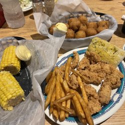 Pier 51 Seafood Restaurant & Oyster Bar - Food was great!!
