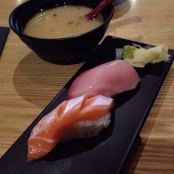 Sakanaya - Fatty salmon and yellowtail nigiri - Japanese Near Me - Champaign, Illinois