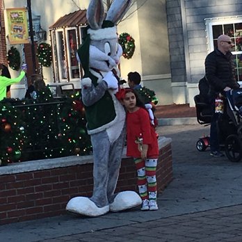 Six Flags Great Adventure - Amusement Parks Near Me - Jackson Township, New Jersey