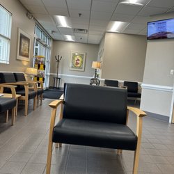 Virginia Family Dentistry Brandermill - Woodlake - Waiting area