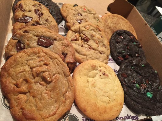 Insomnia Cookies by null