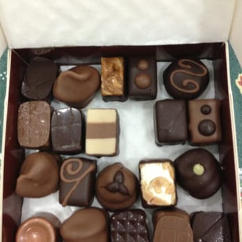Vanroselen Fine Chocolates - A tasty assortment! - Chocolatiers & Shops Near Me - Amsterdam, New Hampshire Vanroselen Fine Chocolates - A tasty assortment! - Chocolatiers & Shops Near Me - Amsterdam, New Hampshire