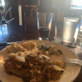 Horse Heaven Saloon - Went through the veggies almost instantly-wonderful meatloaf! - Gastropubs Near Me - Prosser, Washington