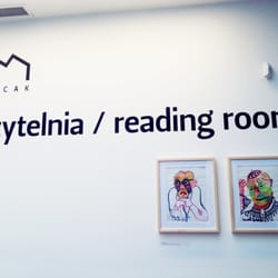 Biblioteka MOCAK-u - wystawa "prywatne wnętrze"