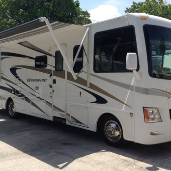 Manatee RV - 2012 Fourwinds 32A - RV Dealers Near Me - Palmetto, Florida Manatee RV - 2012 Fourwinds 32A - RV Dealers Near Me - Palmetto, Florida