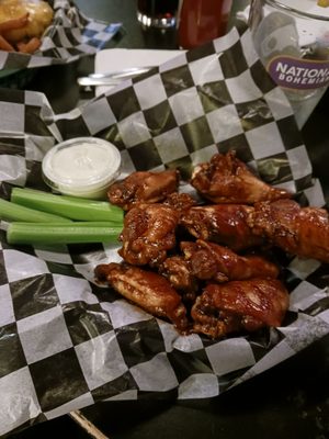 Swallow At the Hollow by null