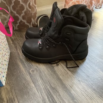 Beck's Shoes - My shoes, with comfort insoles, and complementary work boot socks. - Shoe Stores Near Me - San Lorenzo, California