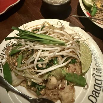 Dagg Thai Restaurant - Pad Thai - Thai Near Me - New York, New York