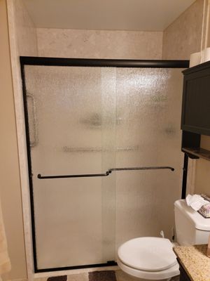 BMW Contracting Logo