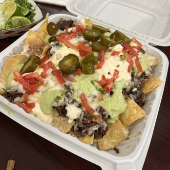 Birria Patro Jaramillo - Cabeza nachos 5/5 - Mexican Near Me - San Jose, California Birria Patro Jaramillo - Cabeza nachos 5/5 - Mexican Near Me - San Jose, California