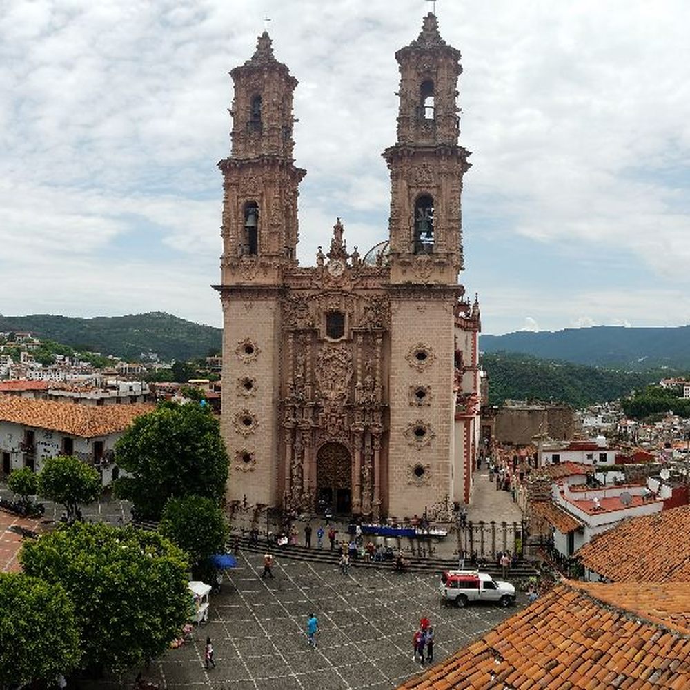 Flor de la Vida - Mexican Near Me - Taxco, GRO