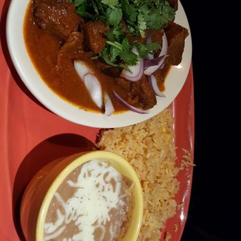 Roberto's Cantina - Birria - Mexican Near Me - Sunnyvale, California