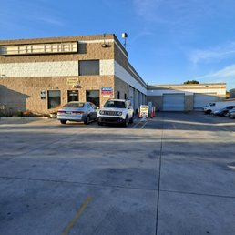 Exterior photo of Rusty's Automotive - Bellflower, California Exterior photo of Rusty's Automotive - Bellflower, California