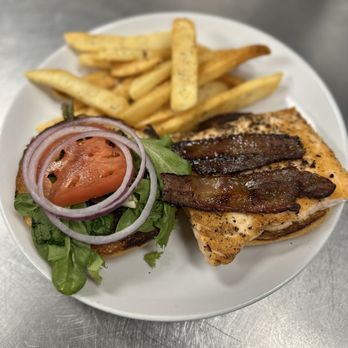 The Kelpie On Tybee - Salmon BLT - Pubs Near Me - Tybee Island, Georgia The Kelpie On Tybee - Salmon BLT - Pubs Near Me - Tybee Island, Georgia