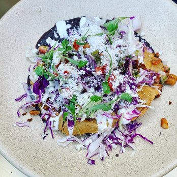 Maestro Restaurant - Chicken Tostada - Cocktail Bars Near Me - Pasadena, California Maestro Restaurant - Chicken Tostada - Cocktail Bars Near Me - Pasadena, California