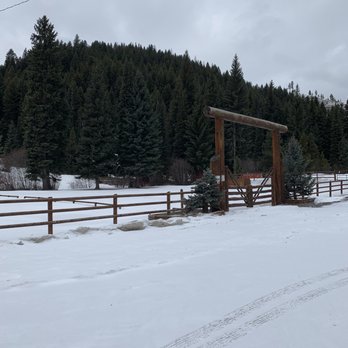 The Jack Saloon - the entrance to the ranch - Bars Near Me - Lolo, Montana