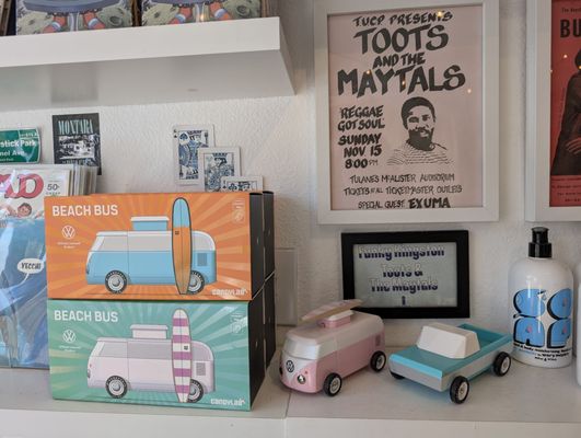 Tunnel Records by null