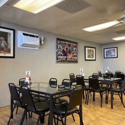 Khyber Halal - Dining room