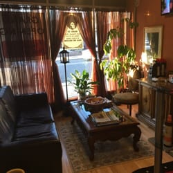 Studio 23 - Comfortable waiting area *complimentary coffee