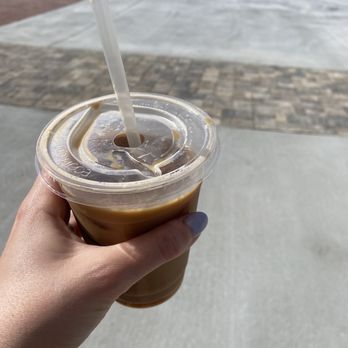 Brooklyn Cafe - Iced vanilla latte with oat milk - they even do coffee ice cubes! - Desserts Near Me - Wilmington, North Carolina Brooklyn Cafe - Iced vanilla latte with oat milk - they even do coffee ice cubes! - Desserts Near Me - Wilmington, North Carolina