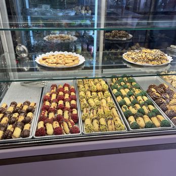 Caffe Palermo - Cannoli's for days - Bakeries Near Me - New York, New York Caffe Palermo - Cannoli's for days - Bakeries Near Me - New York, New York