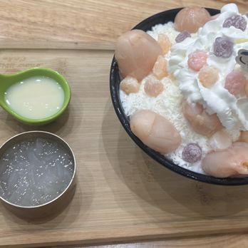 Snow Bliss - Lychee Bingsu - Asian Fusion Near Me - San Francisco, California Snow Bliss - Lychee Bingsu - Asian Fusion Near Me - San Francisco, California