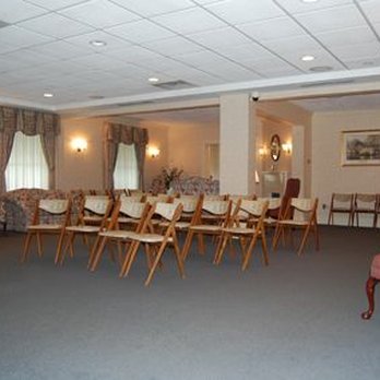 Buma Funeral Homes - Funeral Services & Cemeteries Near Me - Uxbridge, Massachusetts