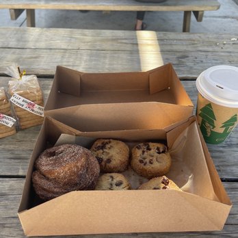 Moonbelly Bakery - Cinnamon Butter Tiles (Left) Cinnamon Bun, Chocolate Chip Shortbread (Left to Right in box) Mint [Special] Cold Brew (Right) - Bakeries Near Me - Sacramento, California