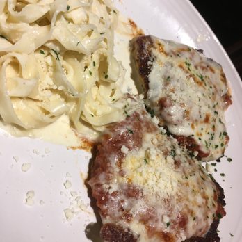 Carrabba's Italian Grill - Chicken Parmesan with Alfredo - Italian Near Me - Metairie, Louisiana