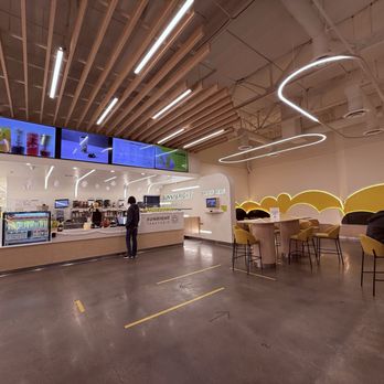 Sunright Tea Studio  - Inside - Bubble Tea Near Me - Las Vegas, Nevada